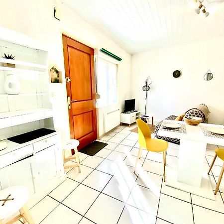 Drissia&Othman Essential Apartment Carcassonne Exterior photo